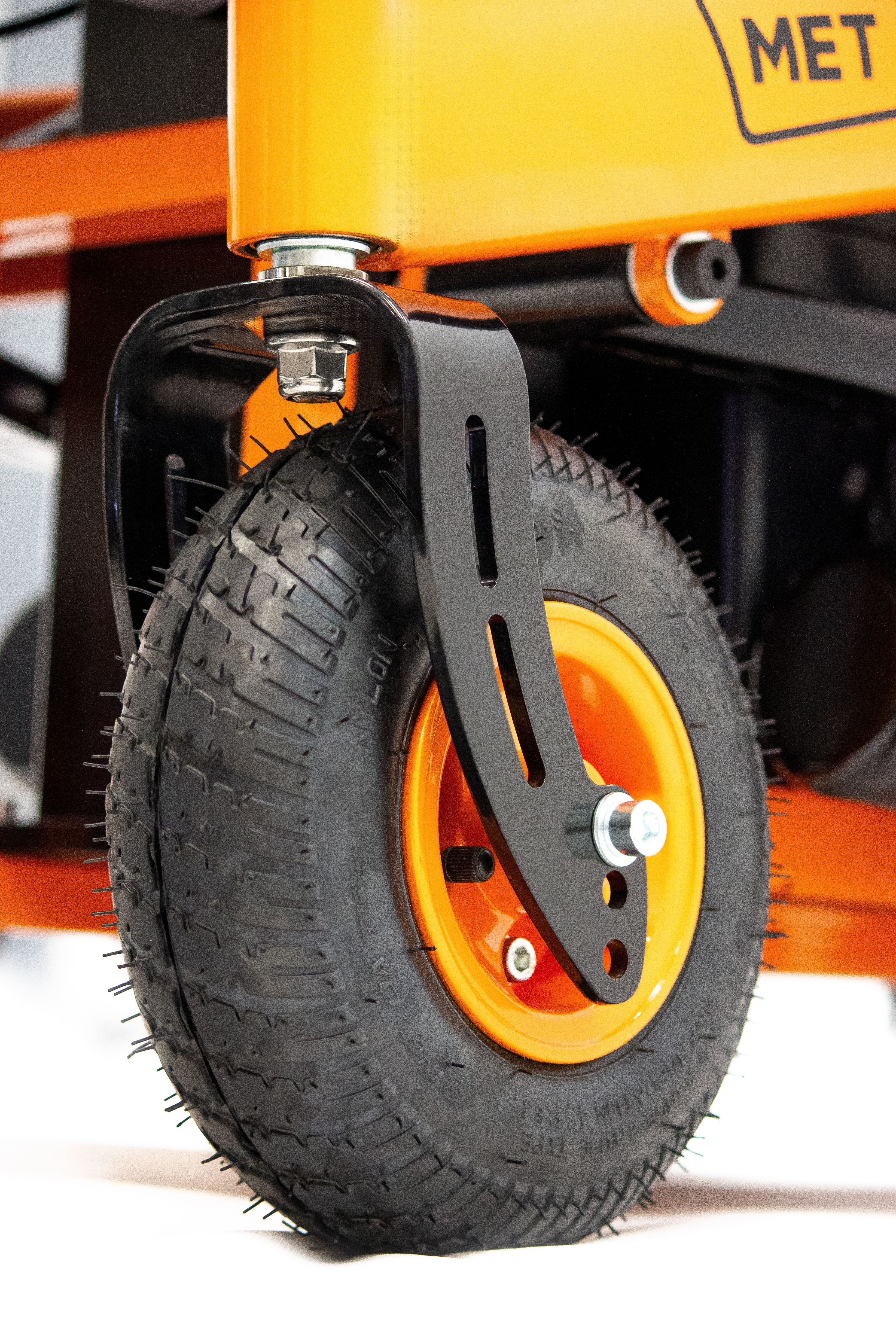 Электрическая кресло-коляска MET NOVA фото 12