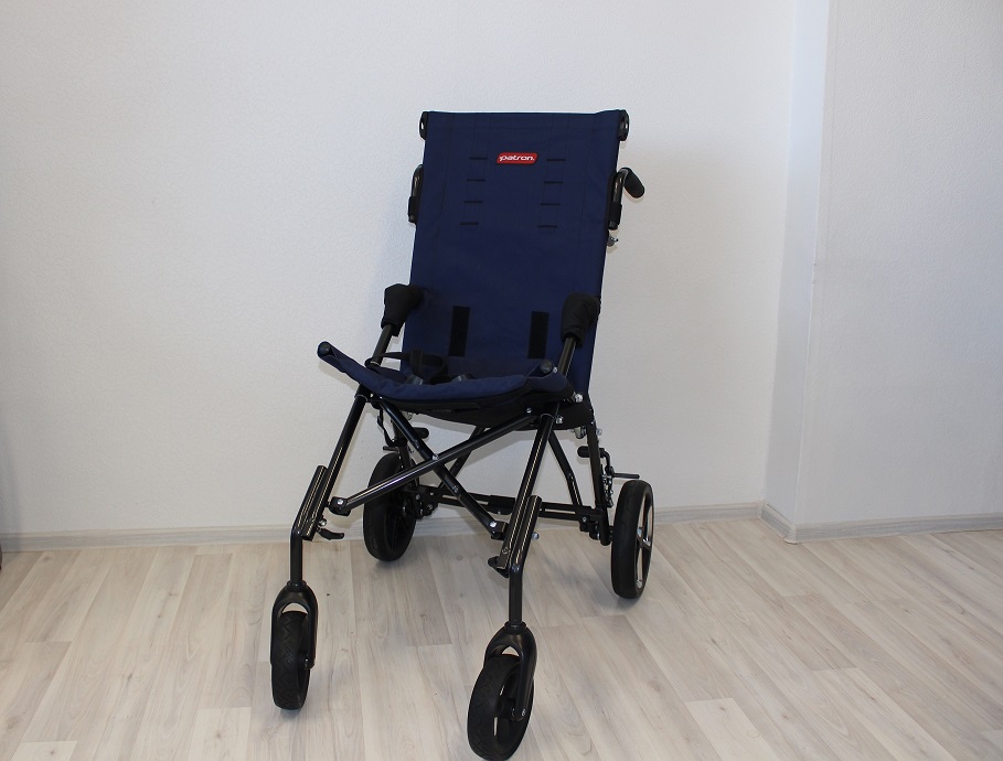 Коляска Corzino